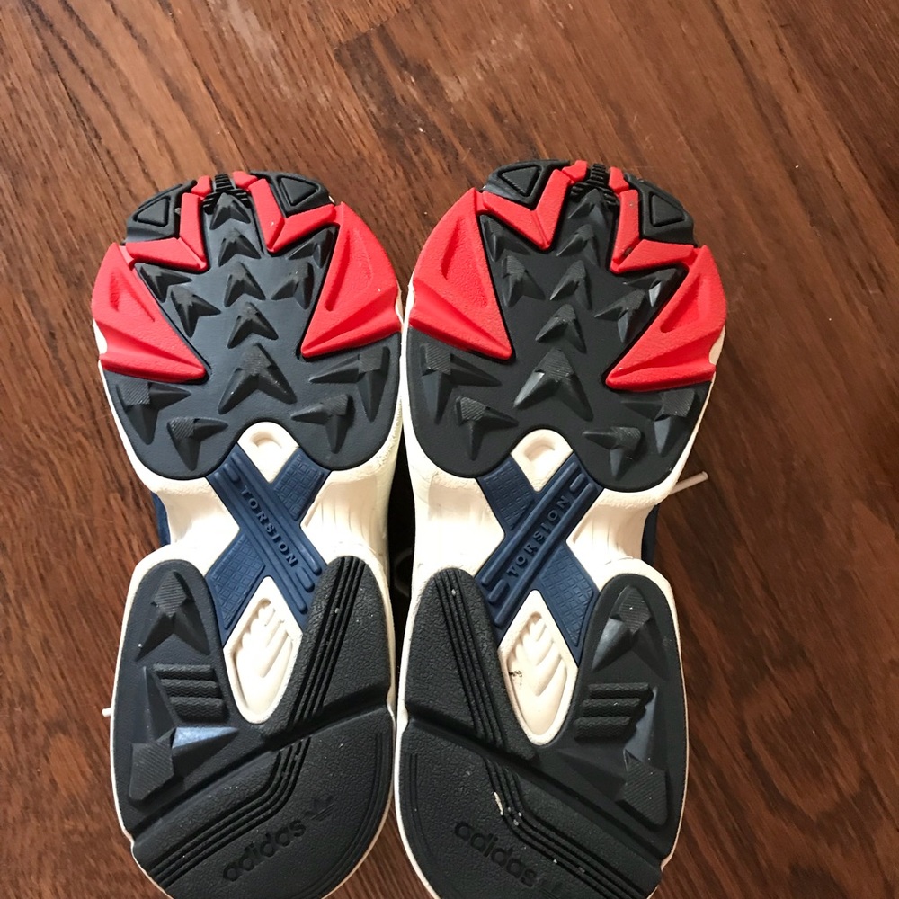 Adidas sneakers Yung-1